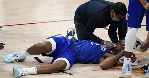 NBA'de şoke eden sakatlık! Kanlar içinde kaldı...