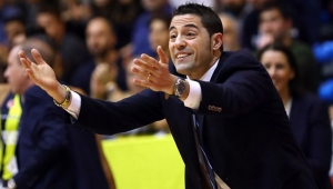 Kadınlar EuroLeague'de yılın antrenörü Lapena