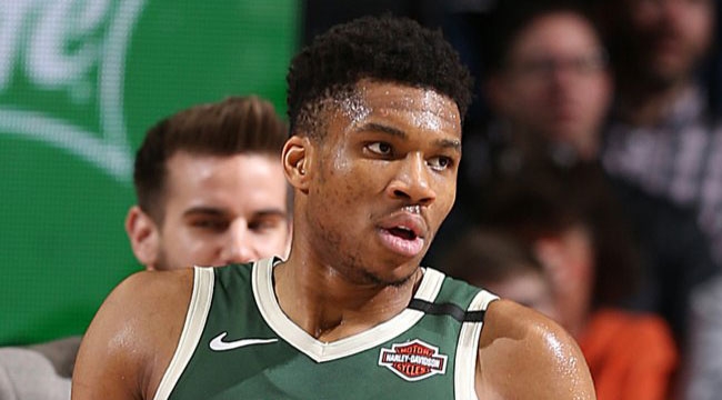 Giannis hesabını geri aldı