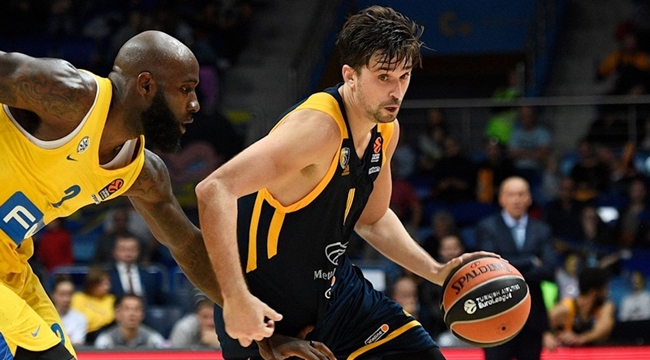 Shved 3 yıl daha Khimki'de 