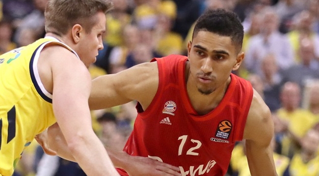 Maodo Lo Alba Berlin'de