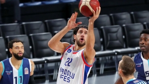 Anadolu Efes sahasında Türk Telekom'u geçti