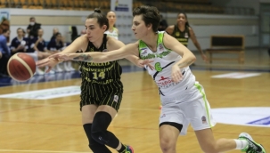 Başkent derbisinde Nesibe Aydın sevindi