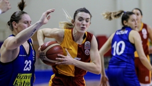 Elinde kırık tespit edildi