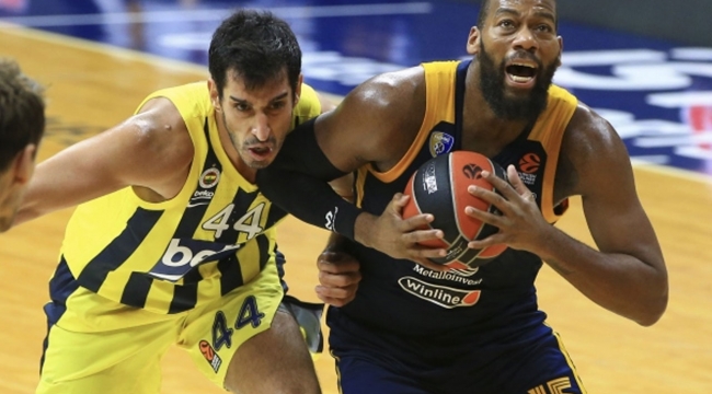 Fenerbahçe Beko, Darüşşafaka'yı evinde yendi