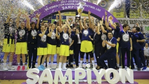 KRALİÇELER 13. TACI TAKTI