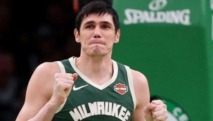 Milwaukee Bucks Ersan İlyasova'yı serbest bıraktı