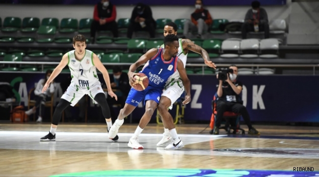 Anadolu Efes, TOFAŞ'ı farklı geçti