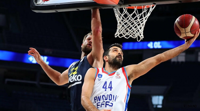 Dev derbide gülen taraf Anadolu Efes!