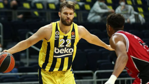 Fenerbahçe Beko deplasmanda Zalgiris'e 37 sayı farkla yenildi
