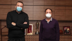 Hidayet Türkoğlu, Milli Takım Heyeti ile bir araya geldi