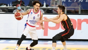 Anadolu Efes namağlup ilerliyor