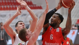 Bahçeşehir Koleji, Aliağa Petkimspor'u deplasmanda mağlup etti