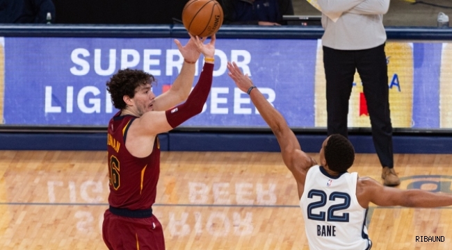 Cleveland Cedi'nin şovuyla kazandı