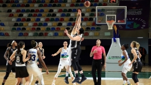 İzmit Belediye, Beşiktaş engelini aştı