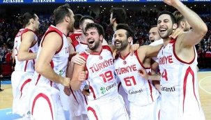 12 Dev Adam Avrupa Şampiyonası'nda