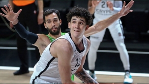 Beşiktaş Icrypex genç oyuncularıyla yükselişini sürdürüyor