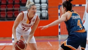 Galatasaray evinde rahat