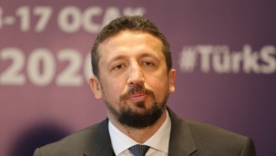 Hidayet Türkoğlu'ndan Tıp Bayramı Mesajı