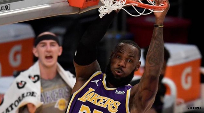 LeBron James Lakers'ı sırtladı