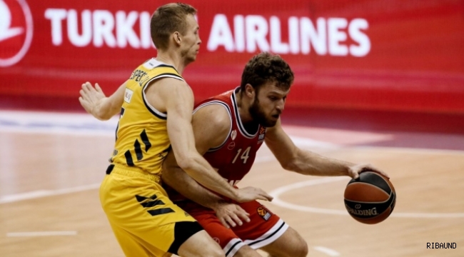 THY Euroleague'de haftanın MVP'si Vezenkov