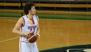 Caner Erdeniz Büyükçekmece'ye geçti