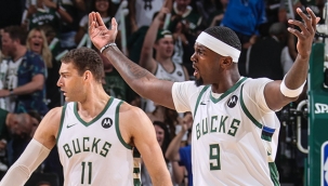 Final için avantaj Bucks'ta