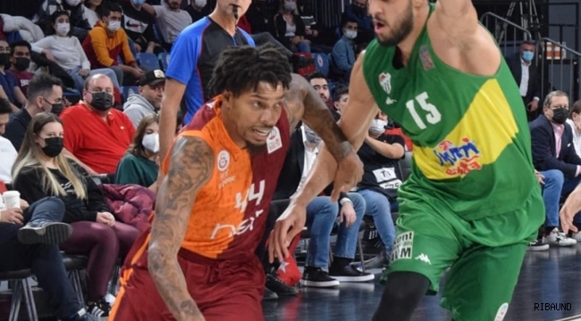 Aslanlar evinde galip