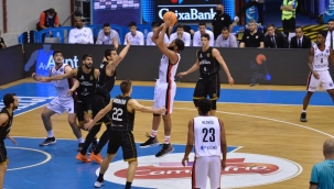 Beşiktaş, son şampiyon Burgos'a yenildi