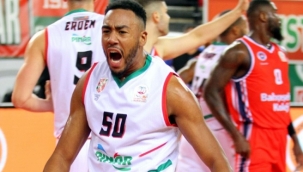 Pınar Karşıyaka'da; Bonzie Colson Şov