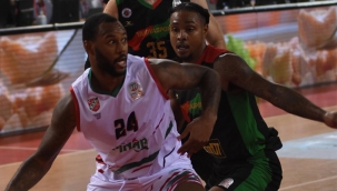 Pınar Karşıyaka evinde galip 