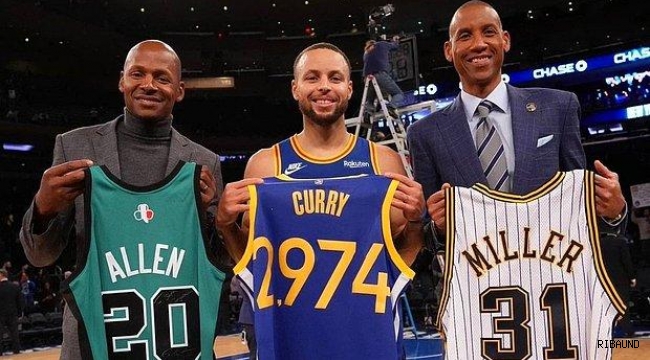 Stephen Curry, NBA tarihine geçti