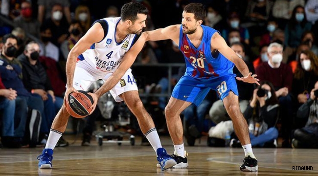 Anadolu Efes, Barcelona deplasmanında mağlup 