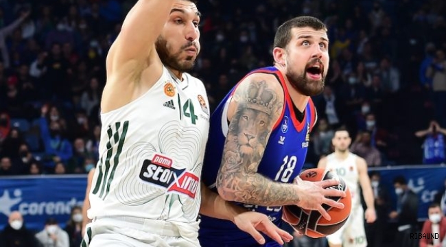 Anadolu Efes son nefeste kazandı 