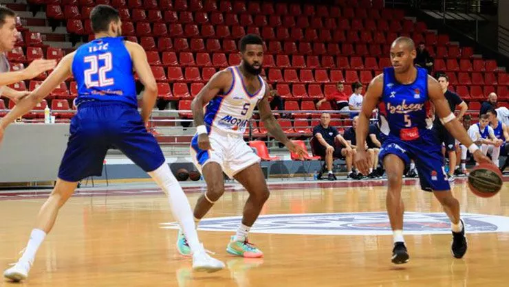 Fenerbahçe Beko Markel Starks'ı kadrosuna kattı