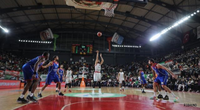 Kaf- Kaf evinde Anadolu Efes'i yendi 