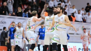 Petkimspor uzatmalarda Fenerbahçe Beko'yu yendi