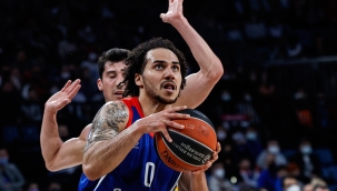Anadolu Efes, Maccabi'yi 32 sayı farkla geçti