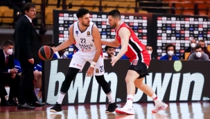 Anadolu Efes son saniyede kaybetti 