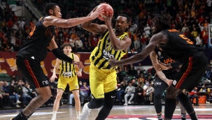 Derbide kazanan Fenerbahçe Beko