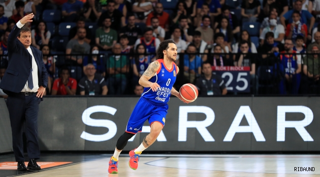 Anadolu Efes seriyi eşitledi 