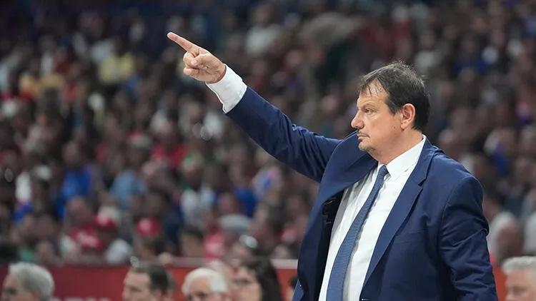 Ergin Ataman: '' Türk halkına armağan olsun'' 