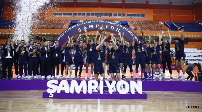 Fenerbahçe Safiport Şampiyon! 