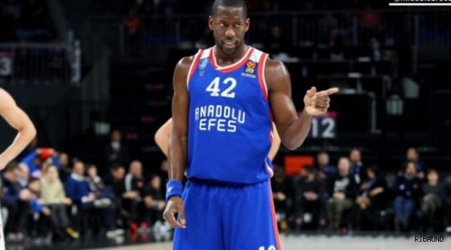 Anadolu Efes, Bryant Dunston ile sözleşme uzattı