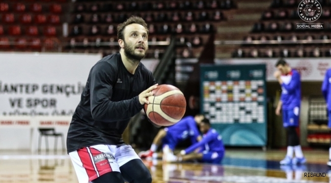 Can Uğur Öğüt Gaziantep Basketbol'da 