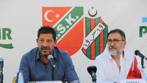 Kaf- Kaf, Ufuk Sarıca ile sözleşme imzaladı 