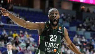 Tonye Jekiri Fenerbahçe Beko'da