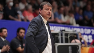 Ergin Ataman: ''Takımın saha içi lideri Larkin ''
