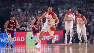 12 Dev Adam Letonya'ya farklı yenildi 