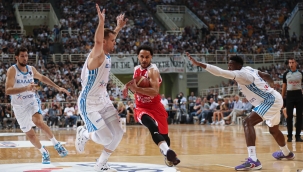 12 Dev Adam Yunanistan'a kaybetti